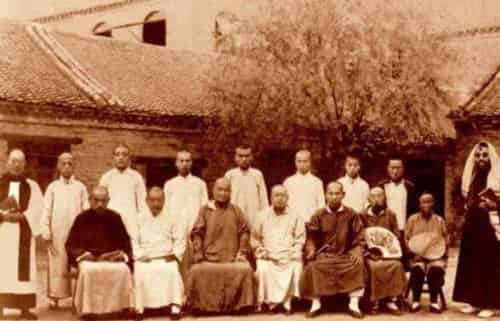 开封犹太人在中国17个姓氏，实际上只有七姓八家，现存6姓